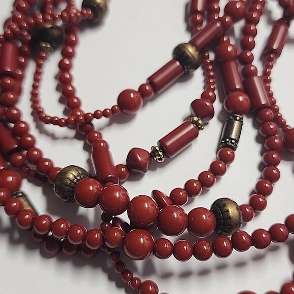 Elegant Premier Designs Red Beaded Necklace - Picture 2 of 4